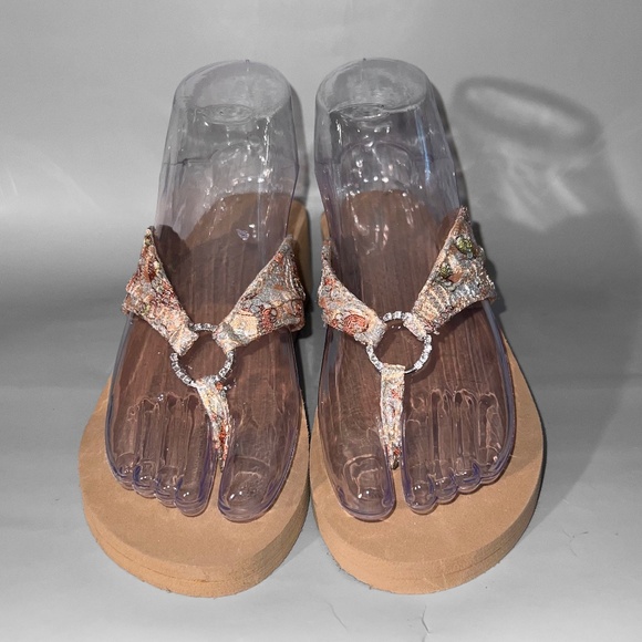 Capelli Metallic Brown Flip-Flops - Picture 1 of 6